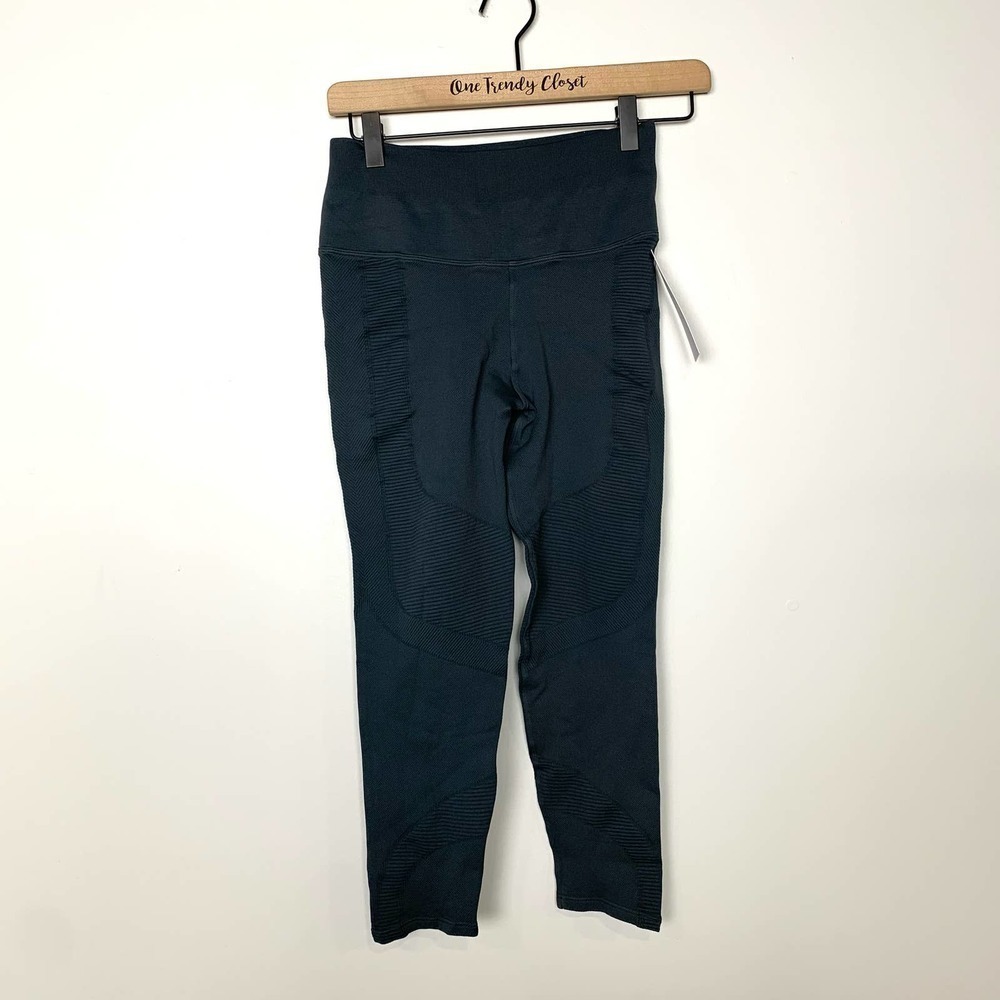 Spiritual Gangster | NWT Gray Leggings Size M/L